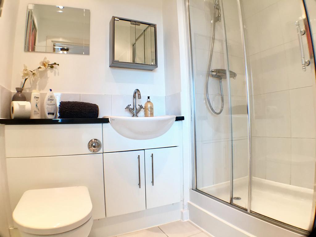 Luxurious Providence Apartment Maidenhead Eksteriør billede