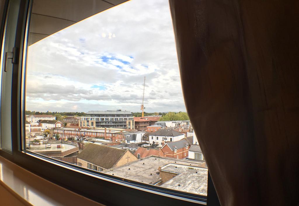 Luxurious Providence Apartment Maidenhead Eksteriør billede