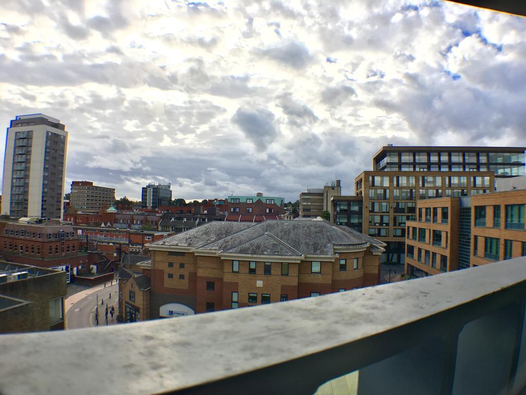 Luxurious Providence Apartment Maidenhead Eksteriør billede