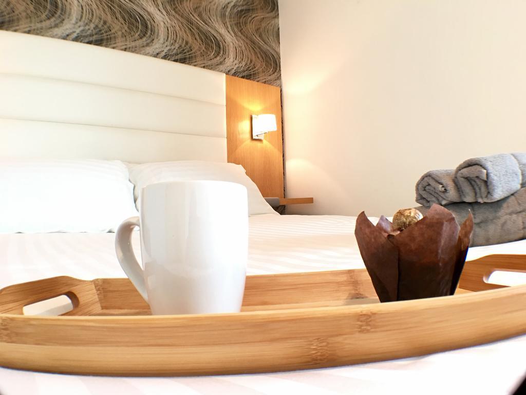 Luxurious Providence Apartment Maidenhead Eksteriør billede